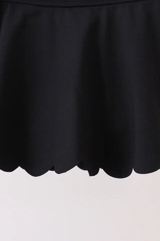Ashley Black Scalloped Yoga Skorts Set
