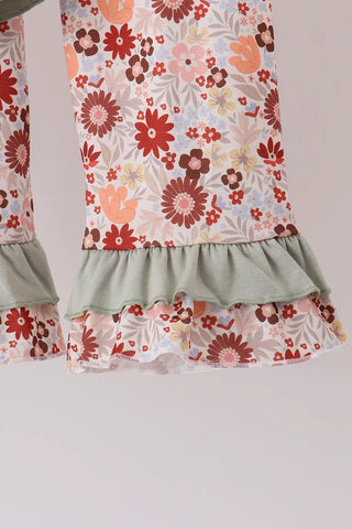 Turkey & Posies Applique Ruffle Pants Set