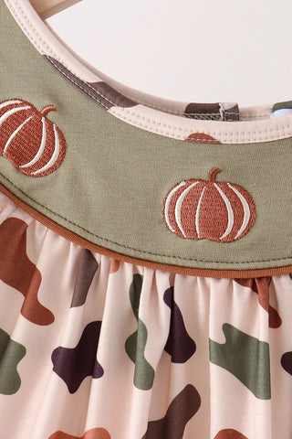 Incognito In The Patch Pumpkin Camo Shorts Set