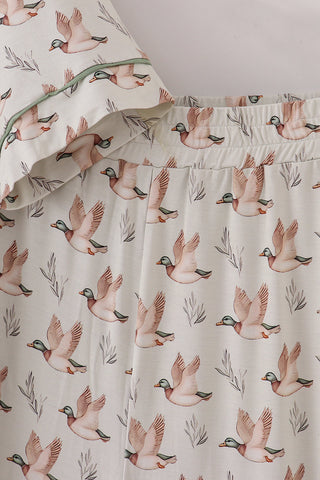 unique-id-57e29afc-c37c-4d3d-a10d-f4328f546eca