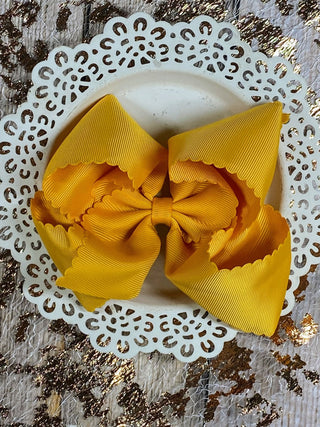 Oversize Scalloped Bows - Alligator Clip - 5.5"